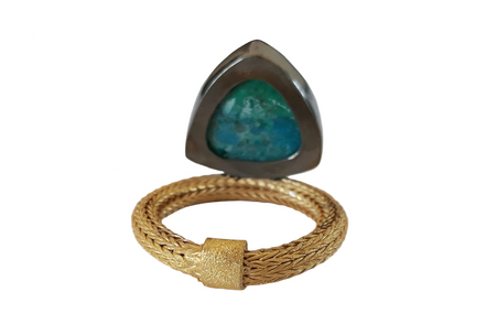 Julie ring