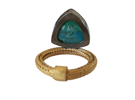 Julie ring