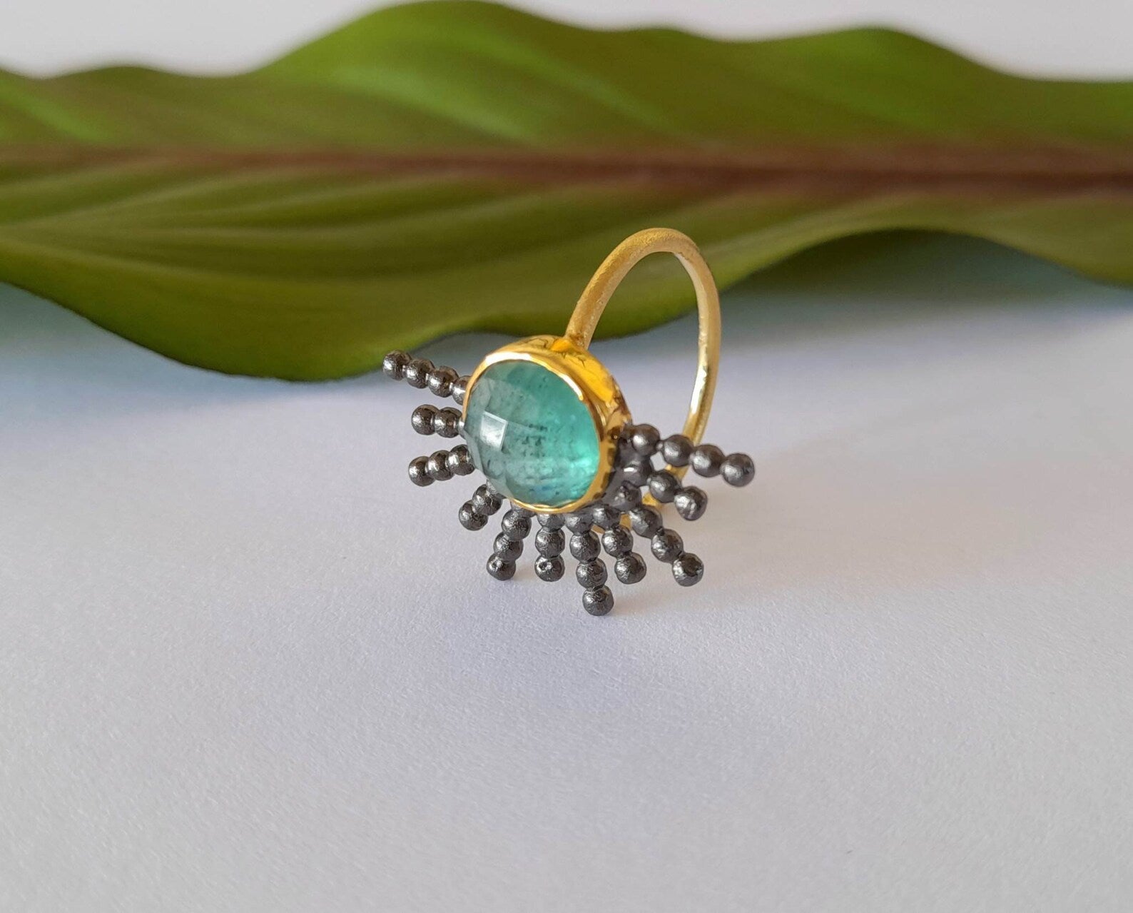 Chase the Sun ring