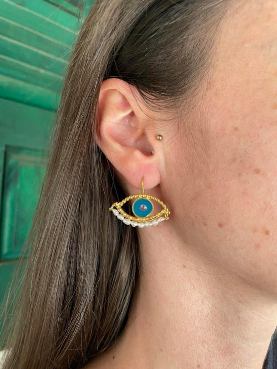 Into your Eyes Earrings